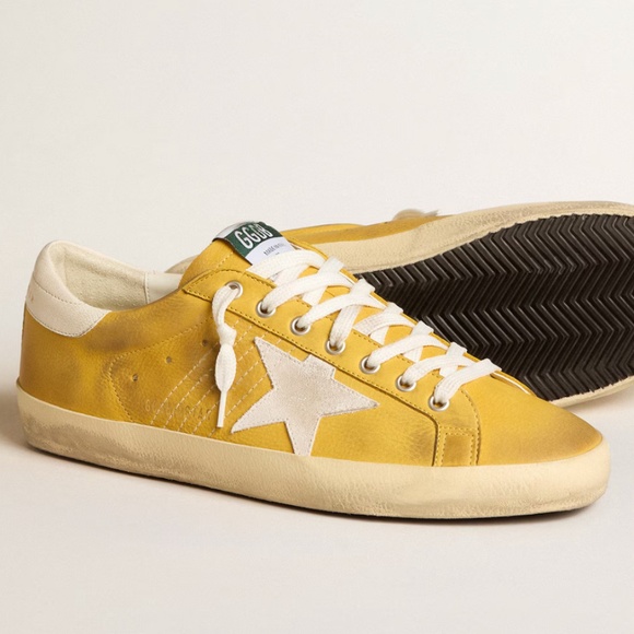 GOLDEN GOOSE - Men's Super Star Classic in Honey/White - MSRP $585.00 - BNIB - Picture 2 of 4